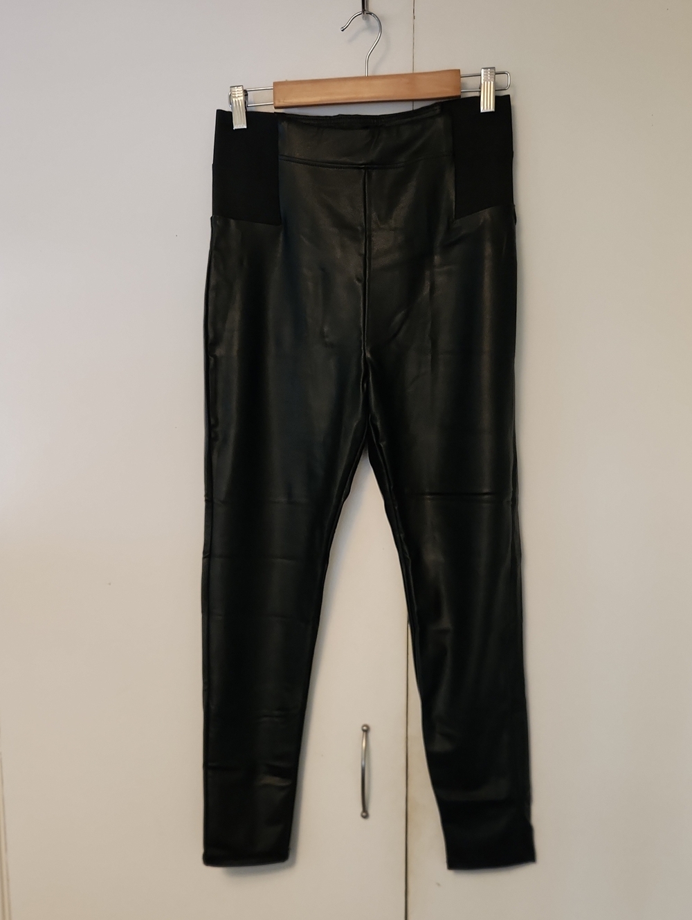 A New Day Pleather Leggings (M)